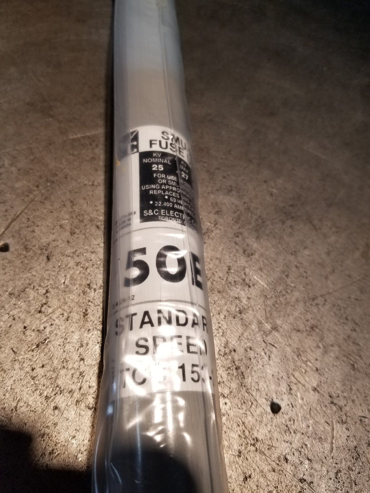 UNITE FUSIBLE 613050 SMU-20 Fuse Unit 25kV Nom. 27kV Max. 50E A TCC 153-2