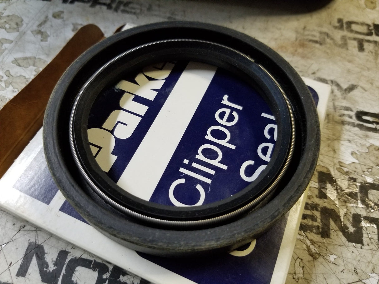 Parker 13241 H1L5 Clipper Oil Seal