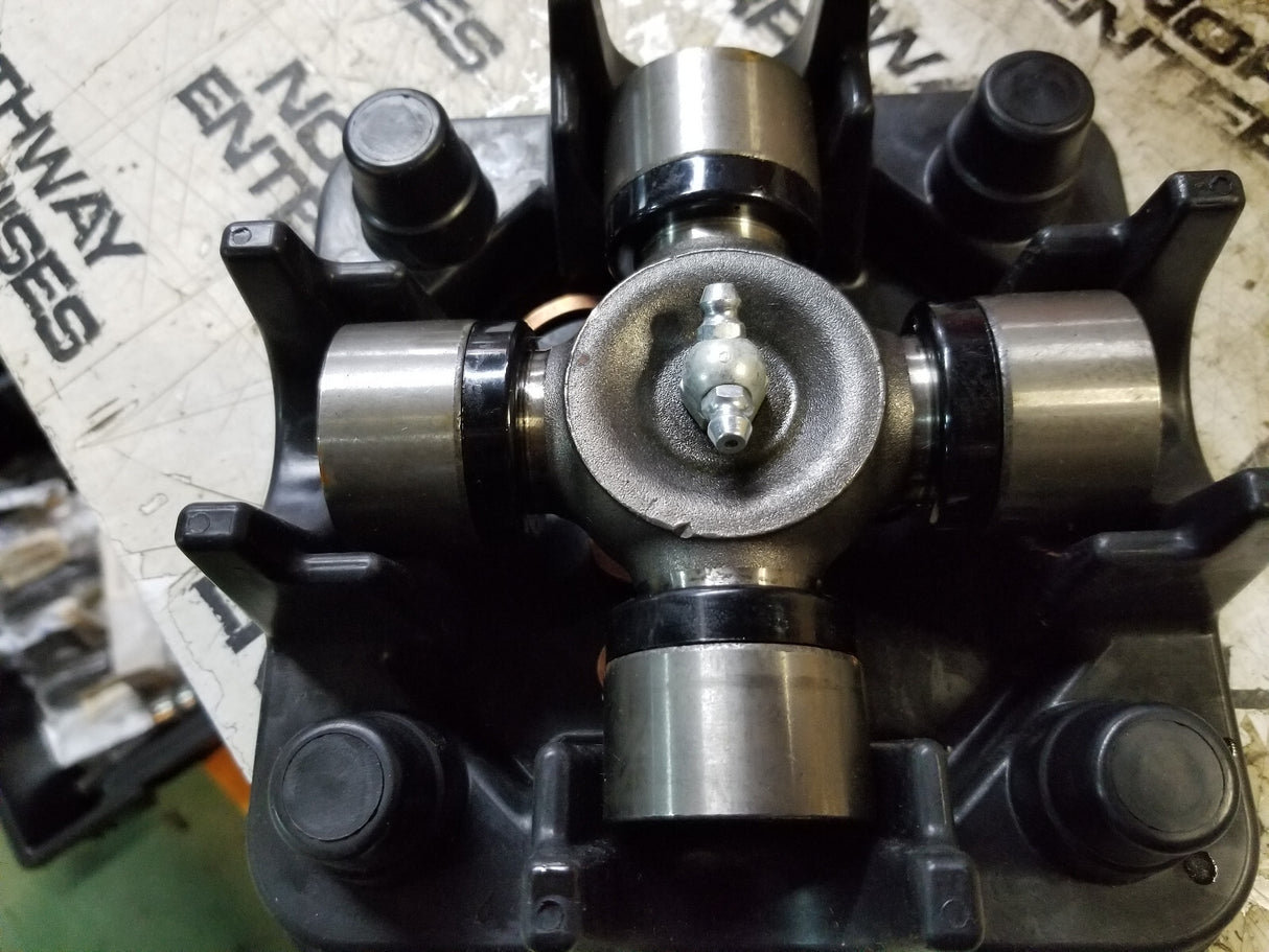 SPICER SPL100-1X 1.625" x 4.957" Dana Spicer SPL100 / SPL90 Series Universal Joi