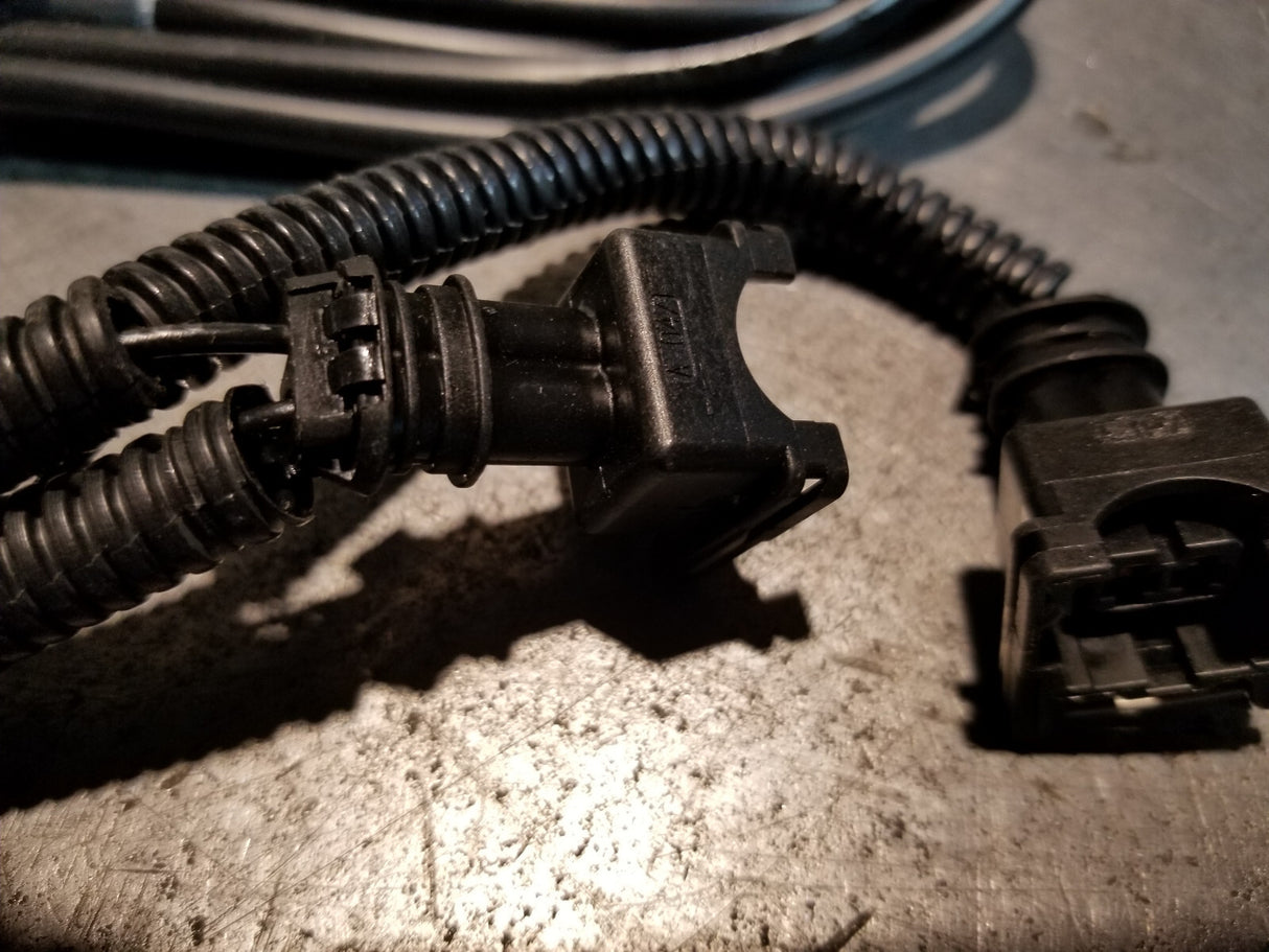 Kubota M119 3RD FUNCTION OPEN CENTER 2599003 125 2599004.225
