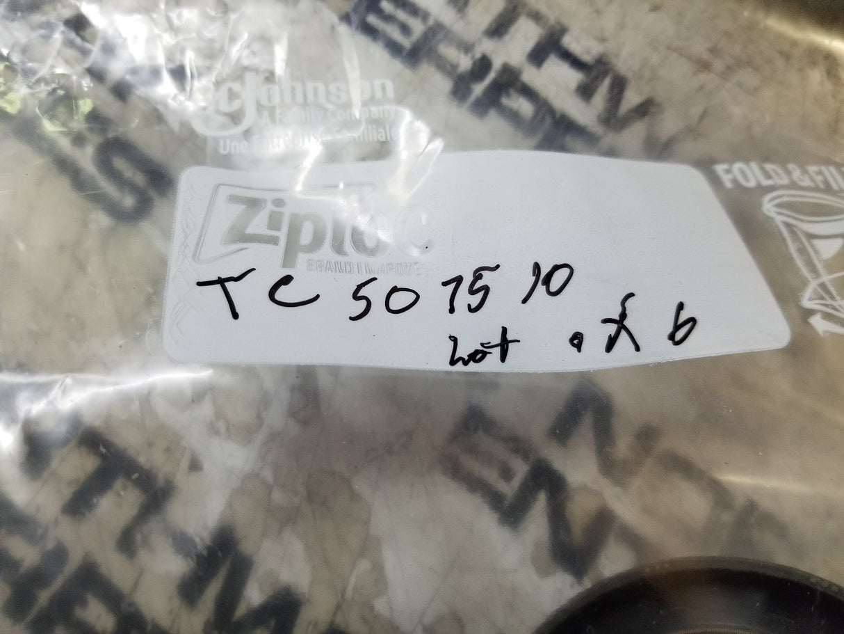 LOT OF 6PC -TC 50-75-10 50X75X10 METRIC OIL / DUST SEAL