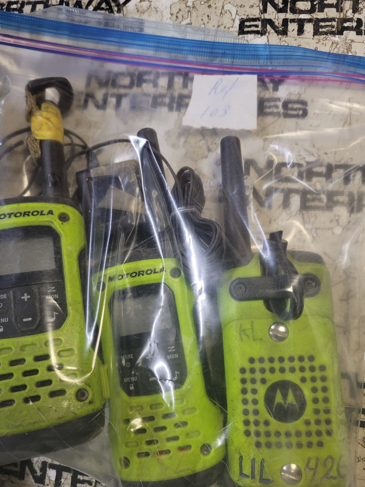 LOT OF 3 MOTOROLA T600 RADIOS REF 103