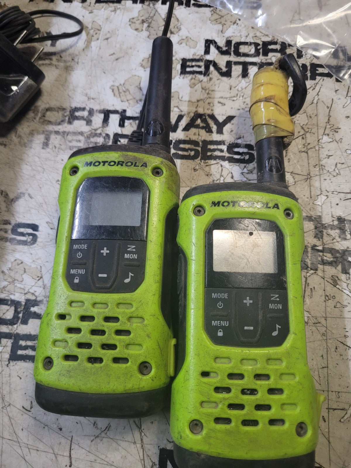 LOT OF 2 MOTOROLA T600 RADIOS REF 105