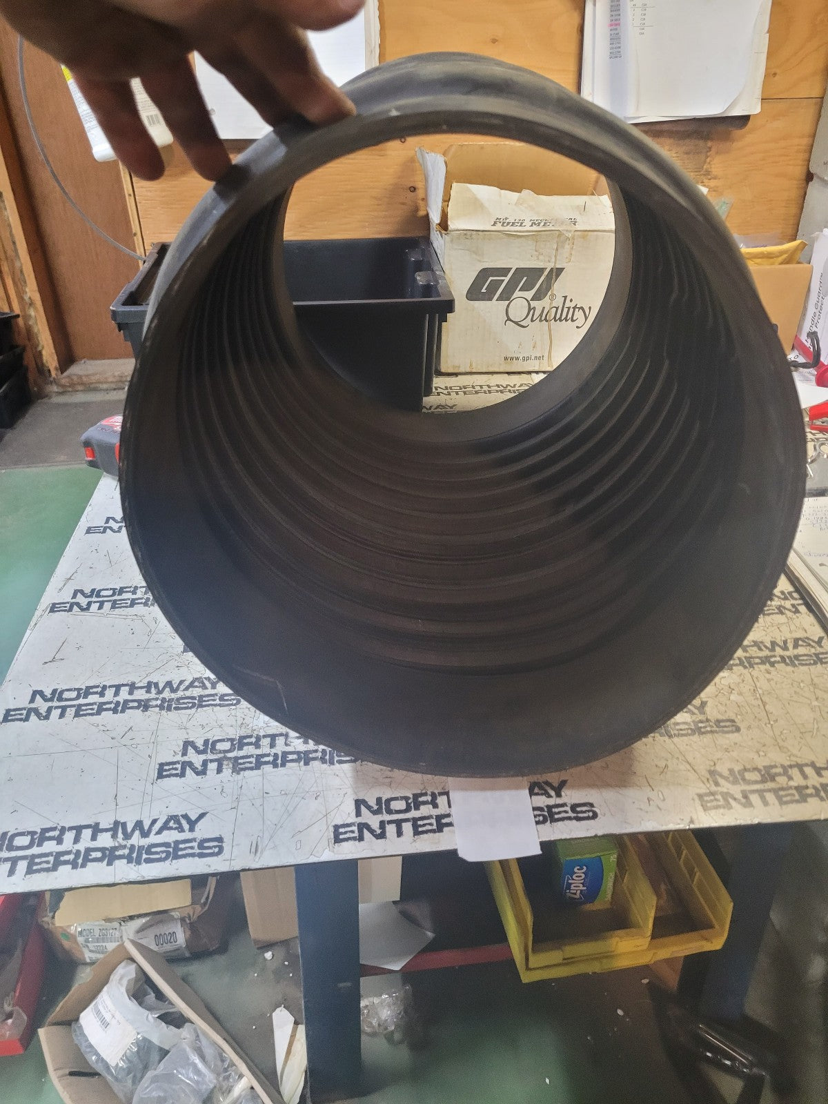 29594 SCHWARZE HOSE FOR A7 TORNADO