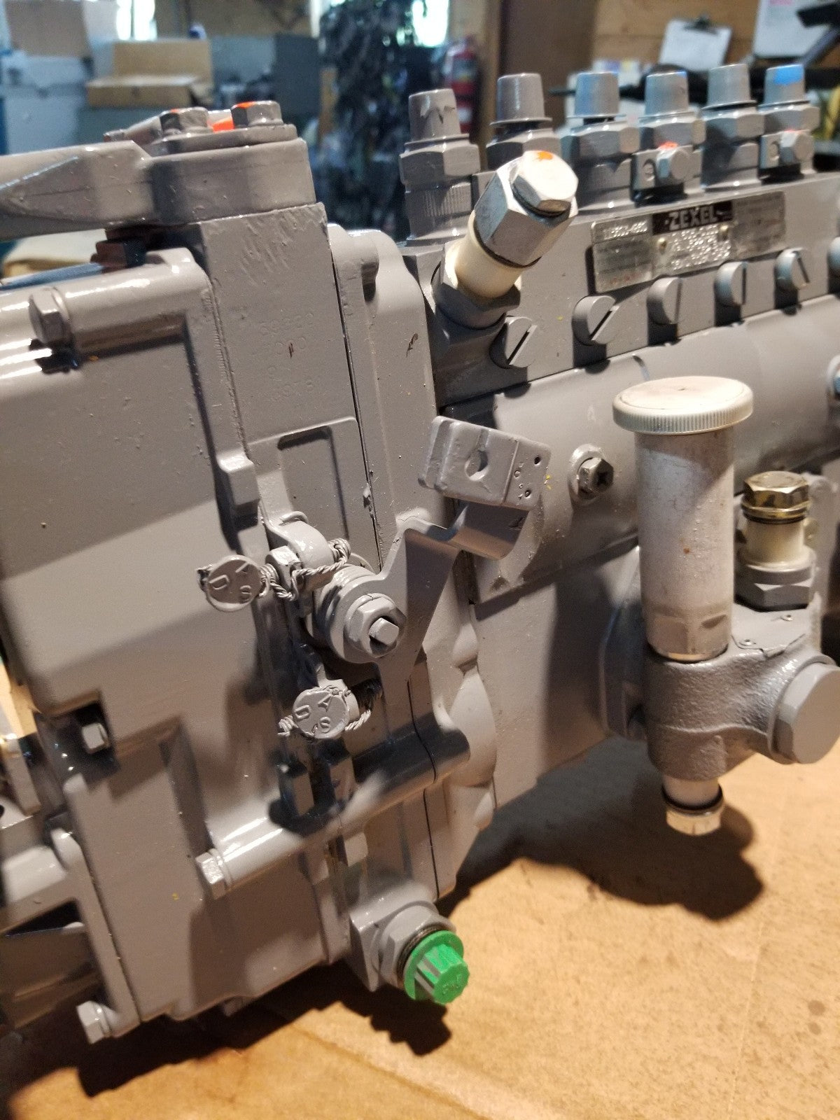 ZEXEL Fuel Injection Pump 101605-0300 115603-4860 For Isuzu 6HK1(T) 6BG1(T)