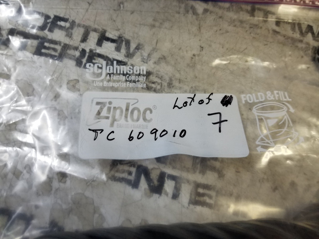 LOT OF 7PC -tc-60-90-10 60X90X10 METRIC OIL / DUST SEAL tc609010