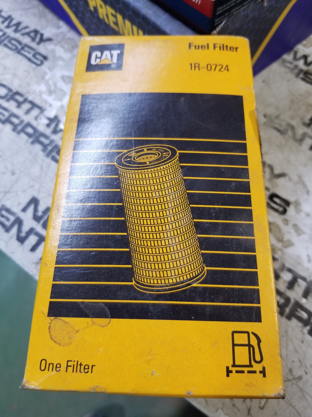 1R-0724 CATERPILLAR FUEL FILTER 1R0724