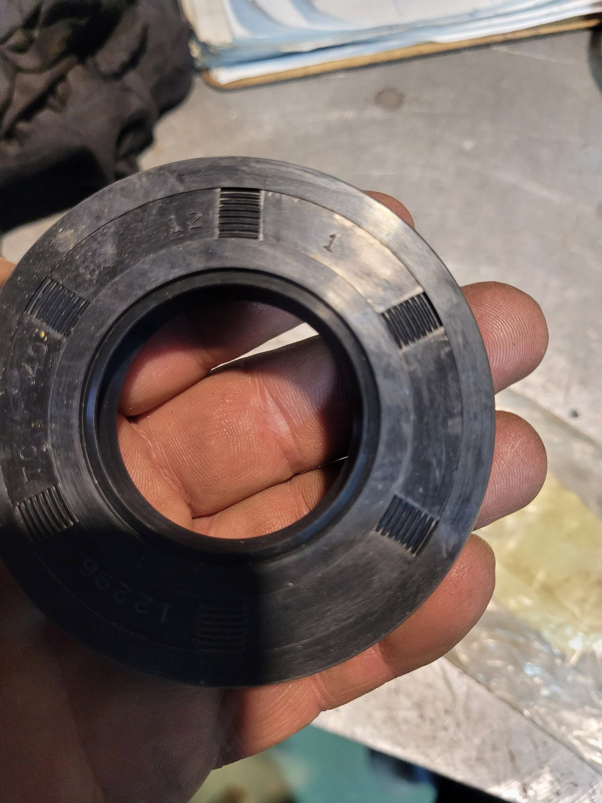 FL5222 12296 TC 40 TRACKLESS DOUBLE LIP SEAL