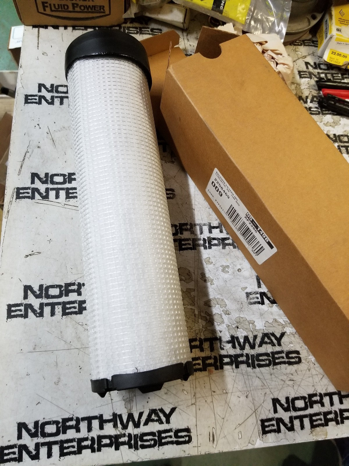 AF2286 FLEETGUARD AIR FILTER