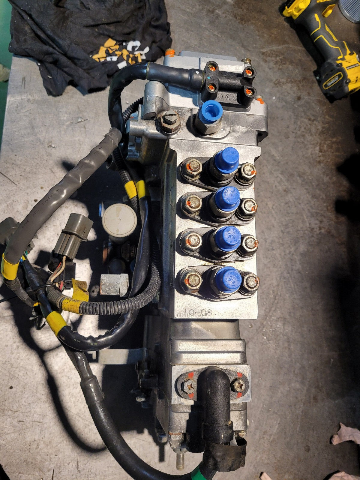 ZEXEL Fuel Injection Pump 107492-2163 107049-3110 FOR MITSUBISHI