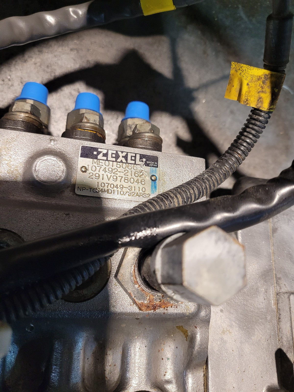 ZEXEL Fuel Injection Pump 107492-2163 107049-3110 FOR MITSUBISHI