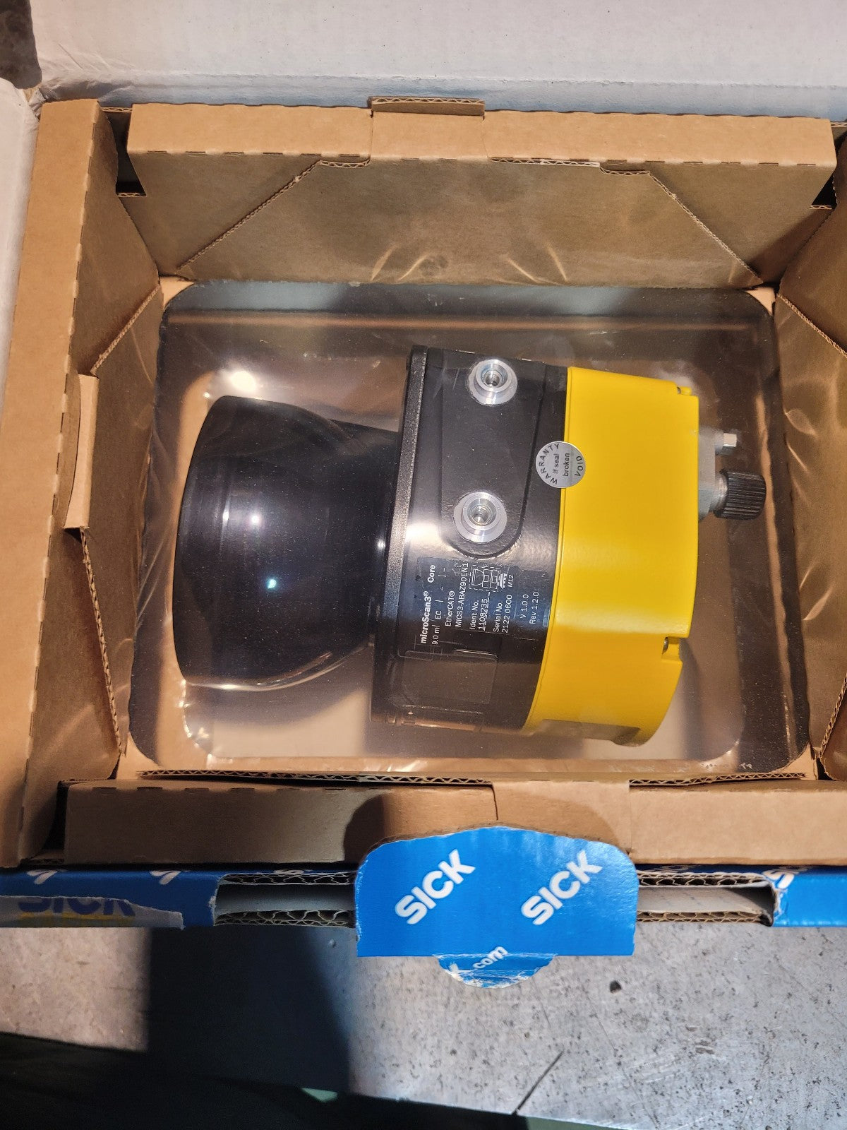 SICK MICS3-ABAZ90EN1P01 1108234 Safe laser scanner MICS3-ABAZ90EN1P01