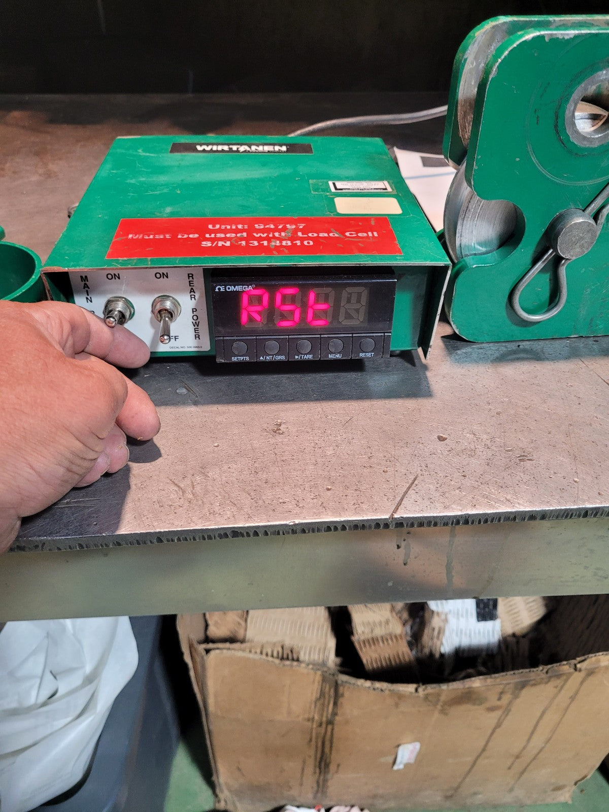 PACKAGE Greenlee 00967 TUGGER Cable Puller Deluxe Force Gauge 94797 REF 3