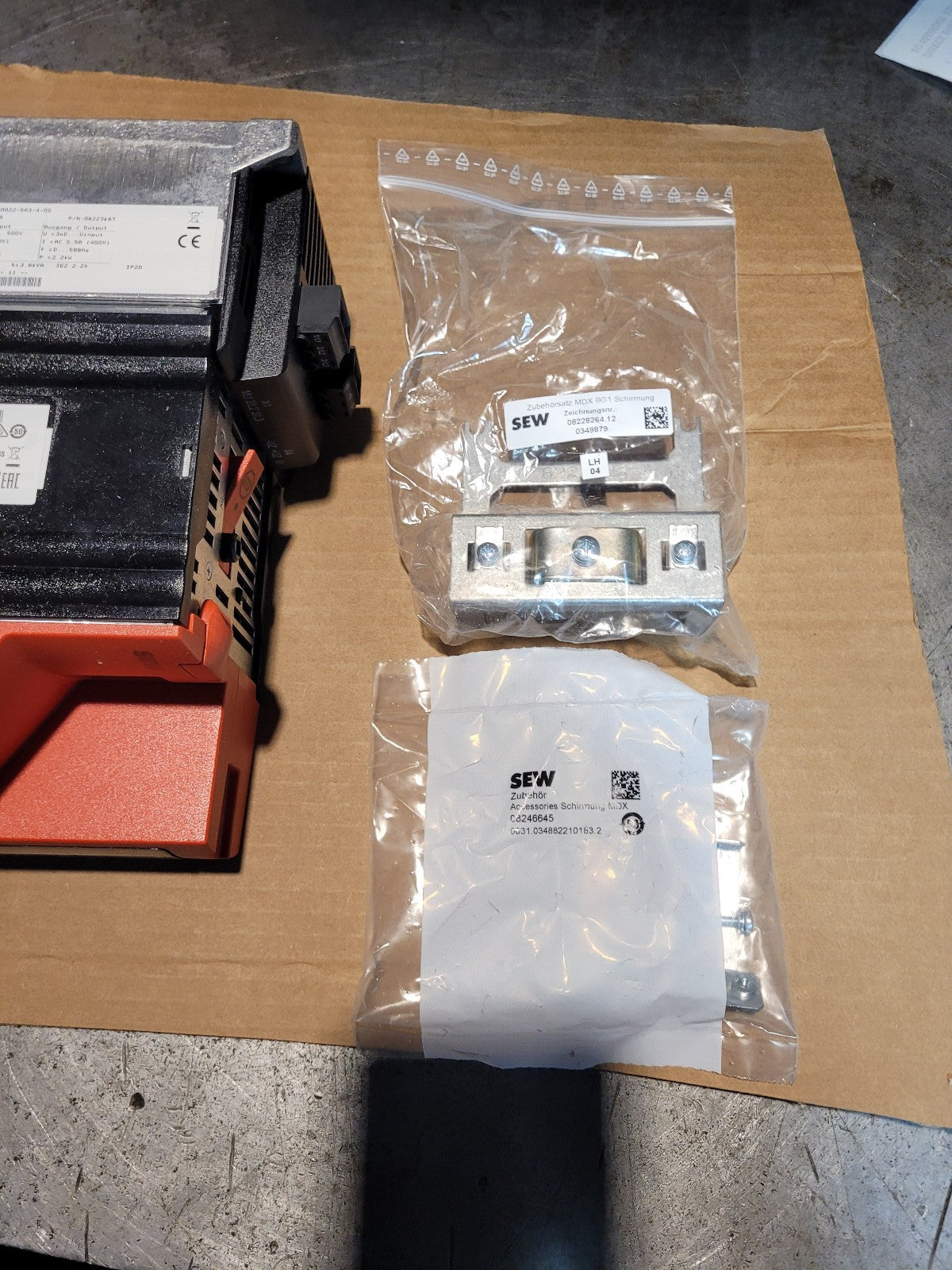 NEW MDX61B0022-5A3-4-00 SEW Eurodrive - 08279586