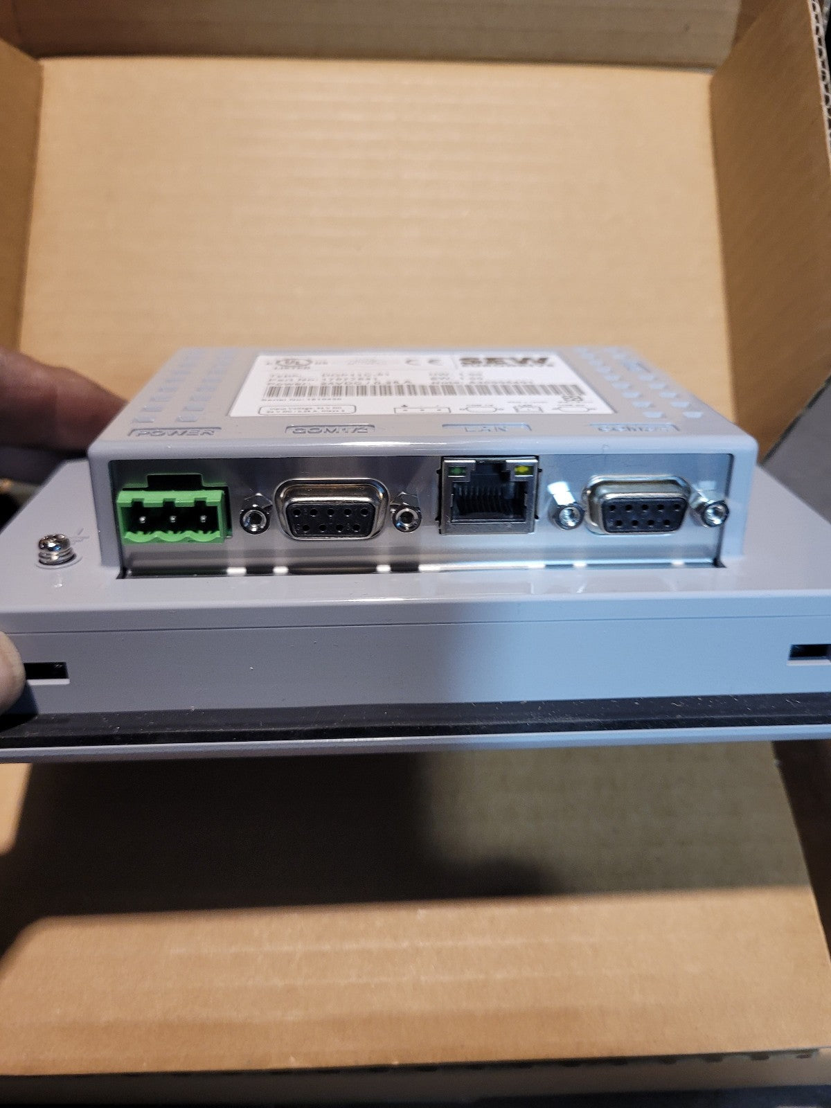 NEW SEW 17977541 DOP11C-51 11046064 24VDC HMI 800X480 5"