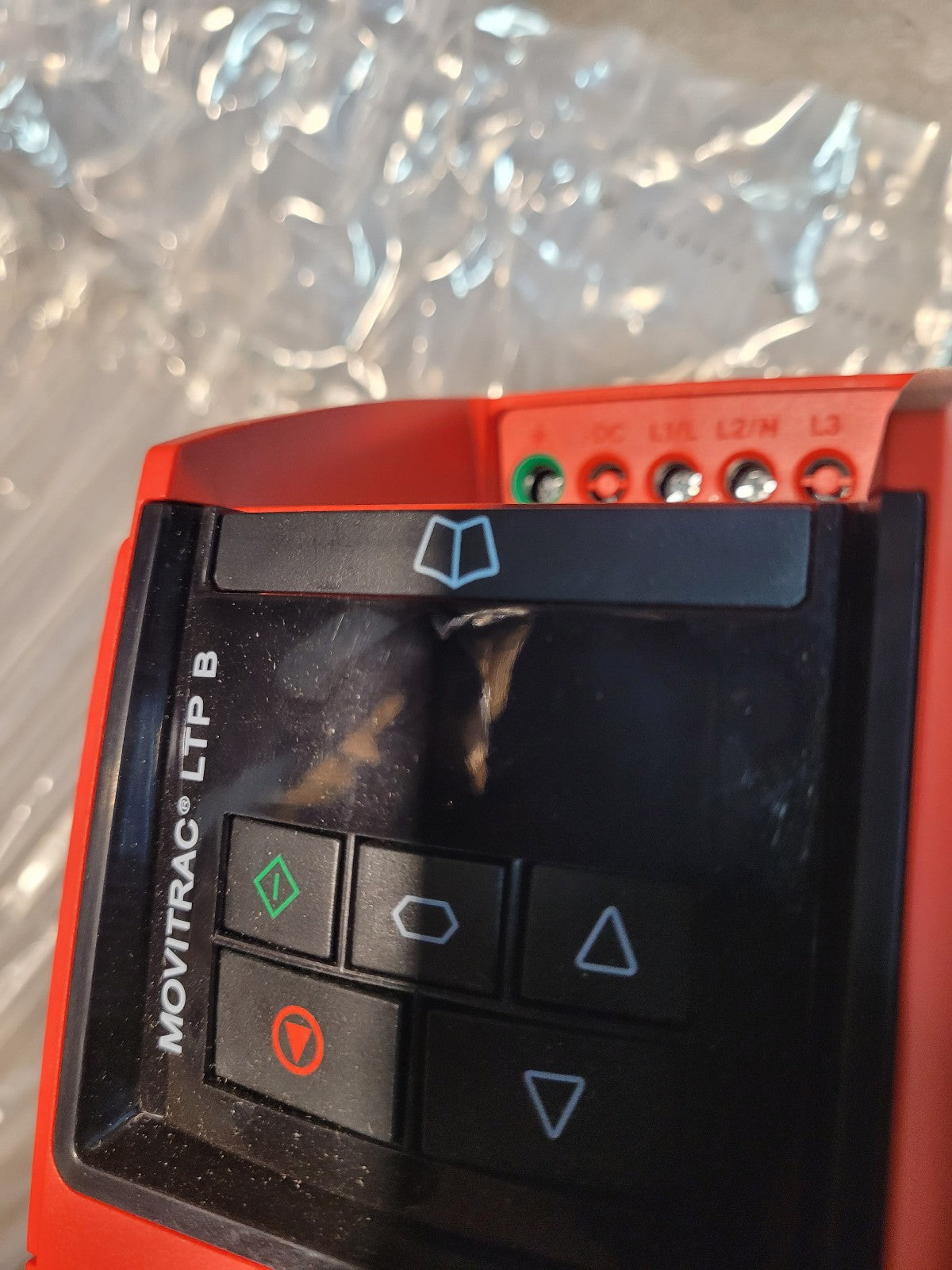 NEW 18251382, MCLTPB00082B1400 SEW MOVITRAC® LTP-B FREQUENCY CHANGER