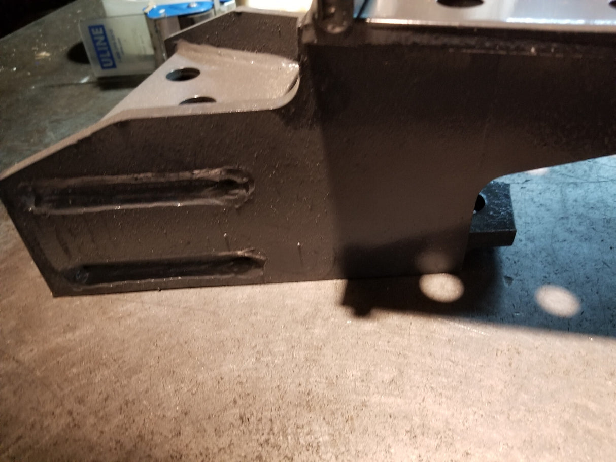 L8325 KUBOTA SWING DRAWBAR ASSEMBLY / KIT
