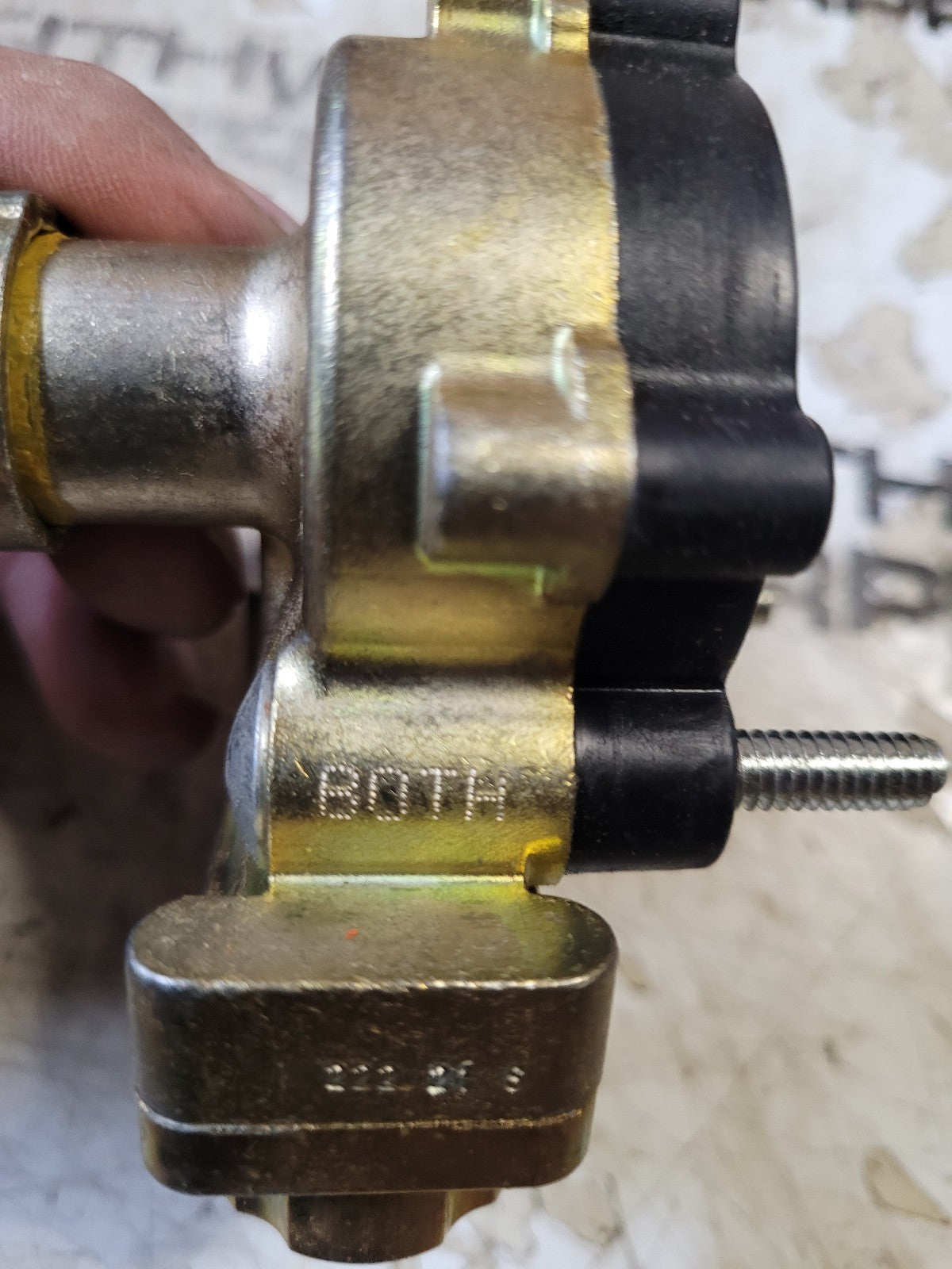 Kenworth G90-1099-095 Leveling Valve 90555142