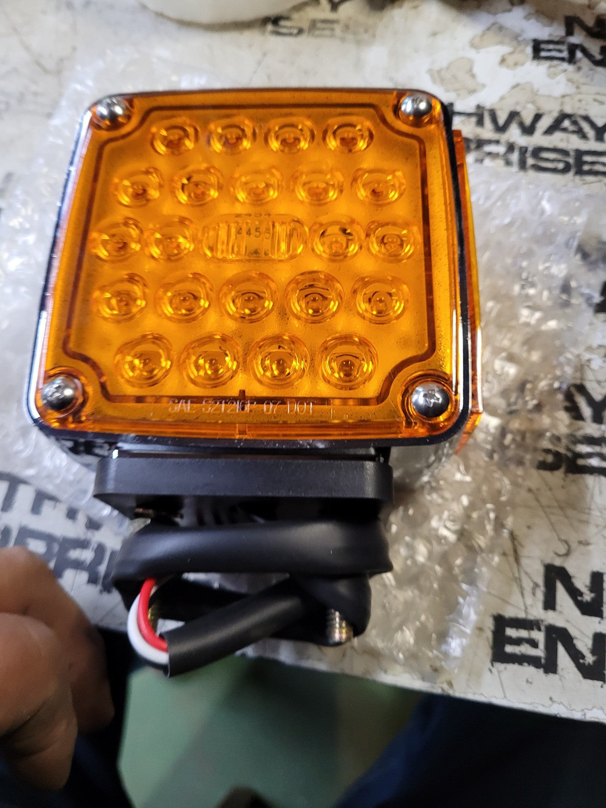 LFMR5223AA LED Right Hand (Curb Side) Lamp w/ Amber Side Marker