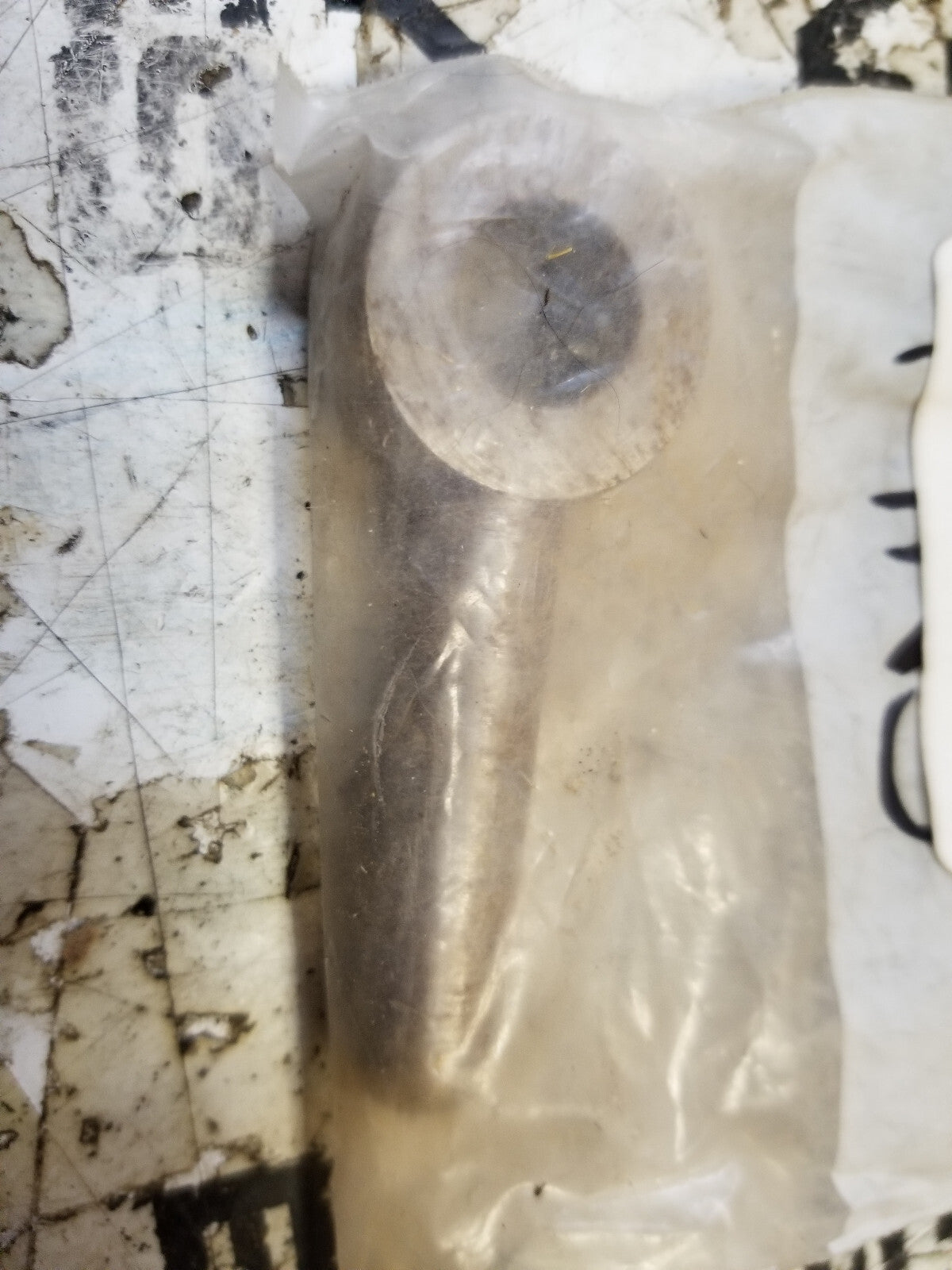 YT580023814 580023814 ANCHOR PIN