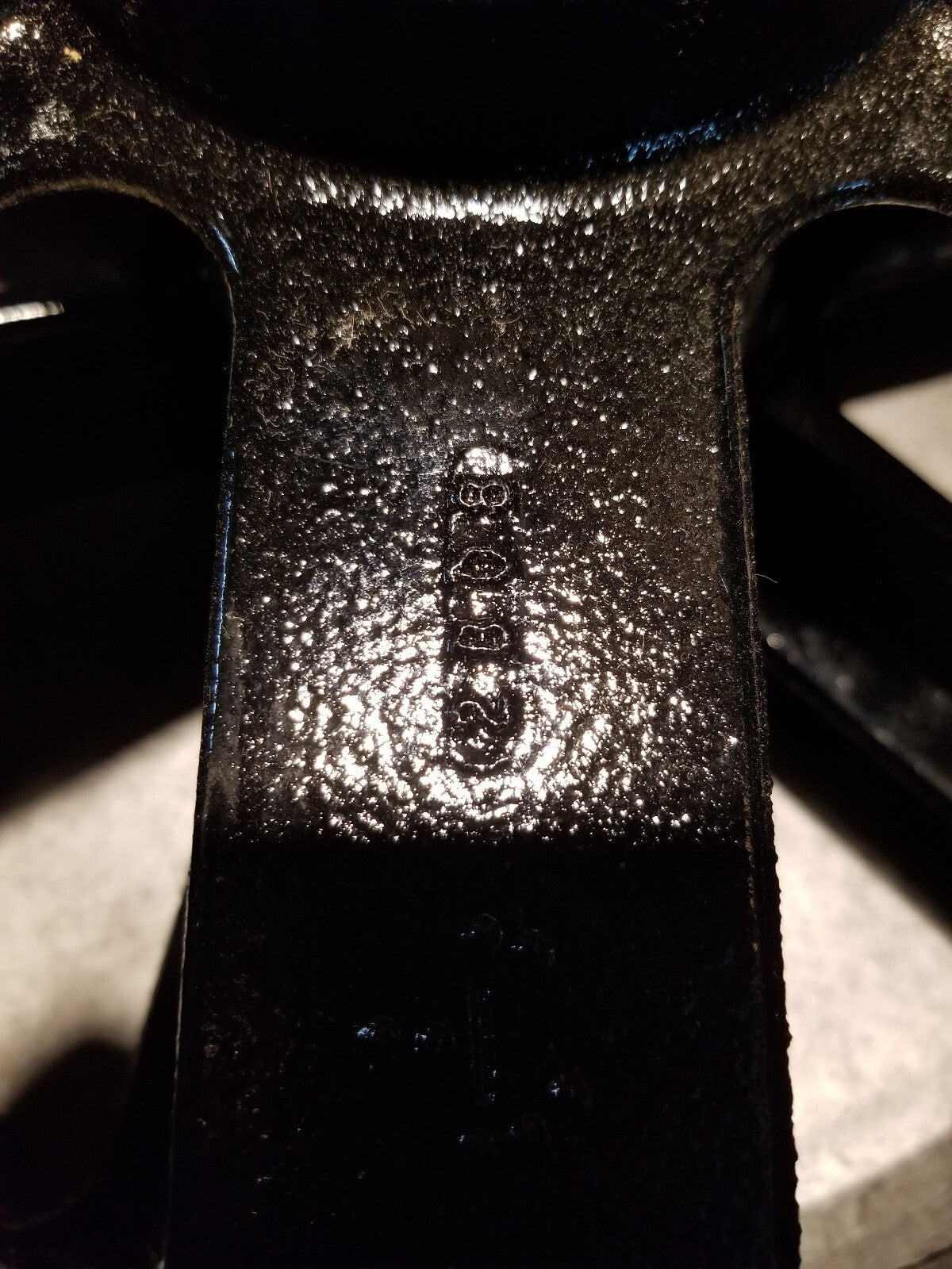 8J001 LANDOLL BRILLION WHEEL WHEEL 20" DUCTILE NOTCHED 4"