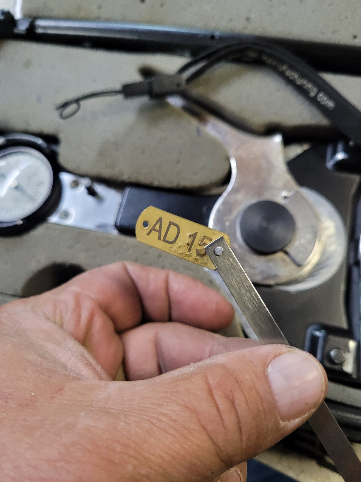 T60-1001-C8-1A Pacific Scientific Cable Tensiometer Tension Gage w Case