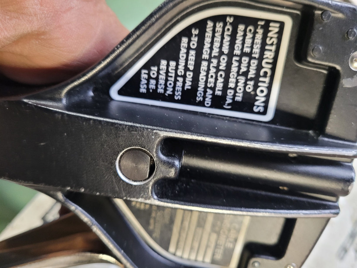 T60-1001-C8-1A Pacific Scientific Cable Tensiometer Tension Gage w Case