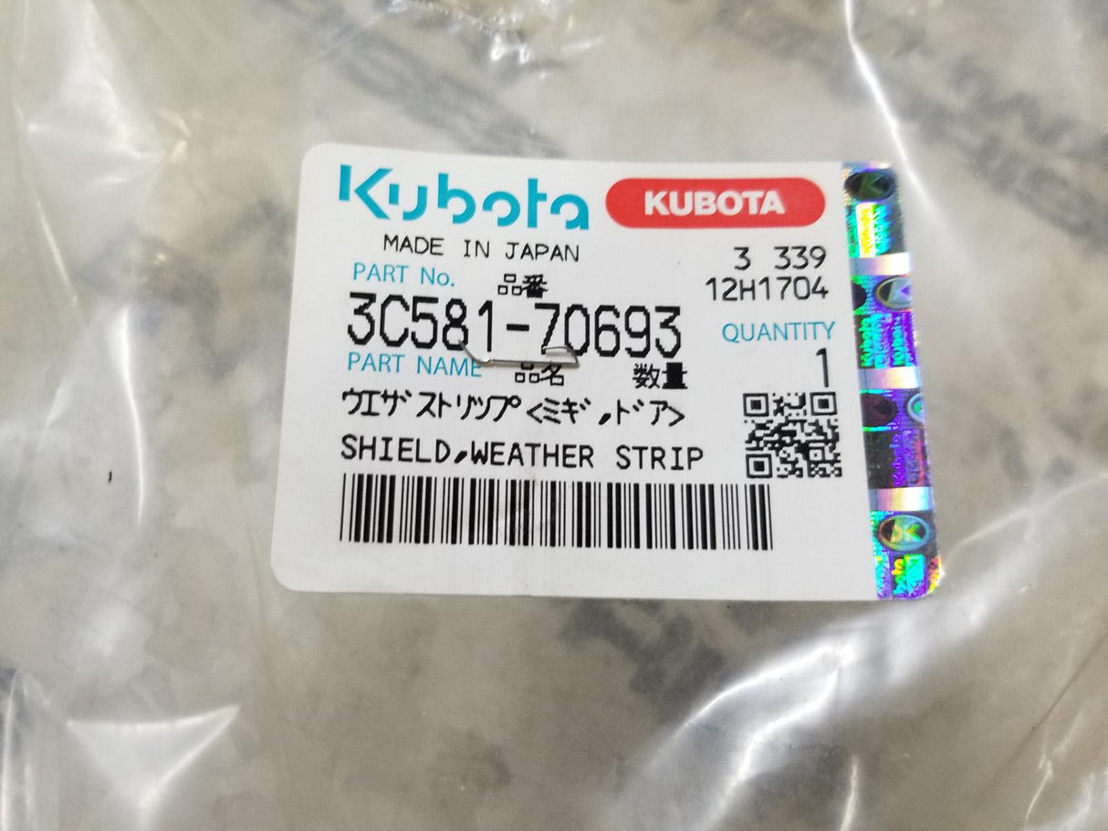 3C581-70693 KUBOTA WEATHER STRIP SEAL