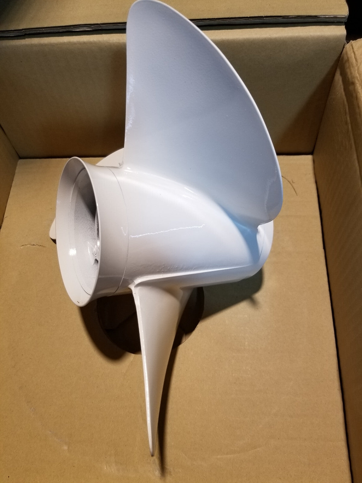 Yamaha New OEM Outboard Propeller, 12-5/8" X 21" Pitch, 6E5-45943-00-00