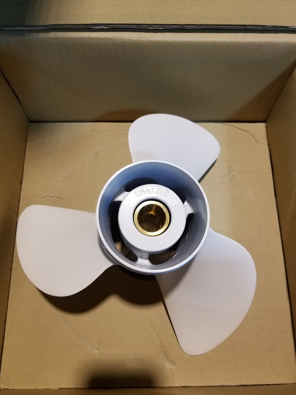 Yamaha New OEM Outboard Propeller, 12-5/8" X 21" Pitch, 6E5-45943-00-00