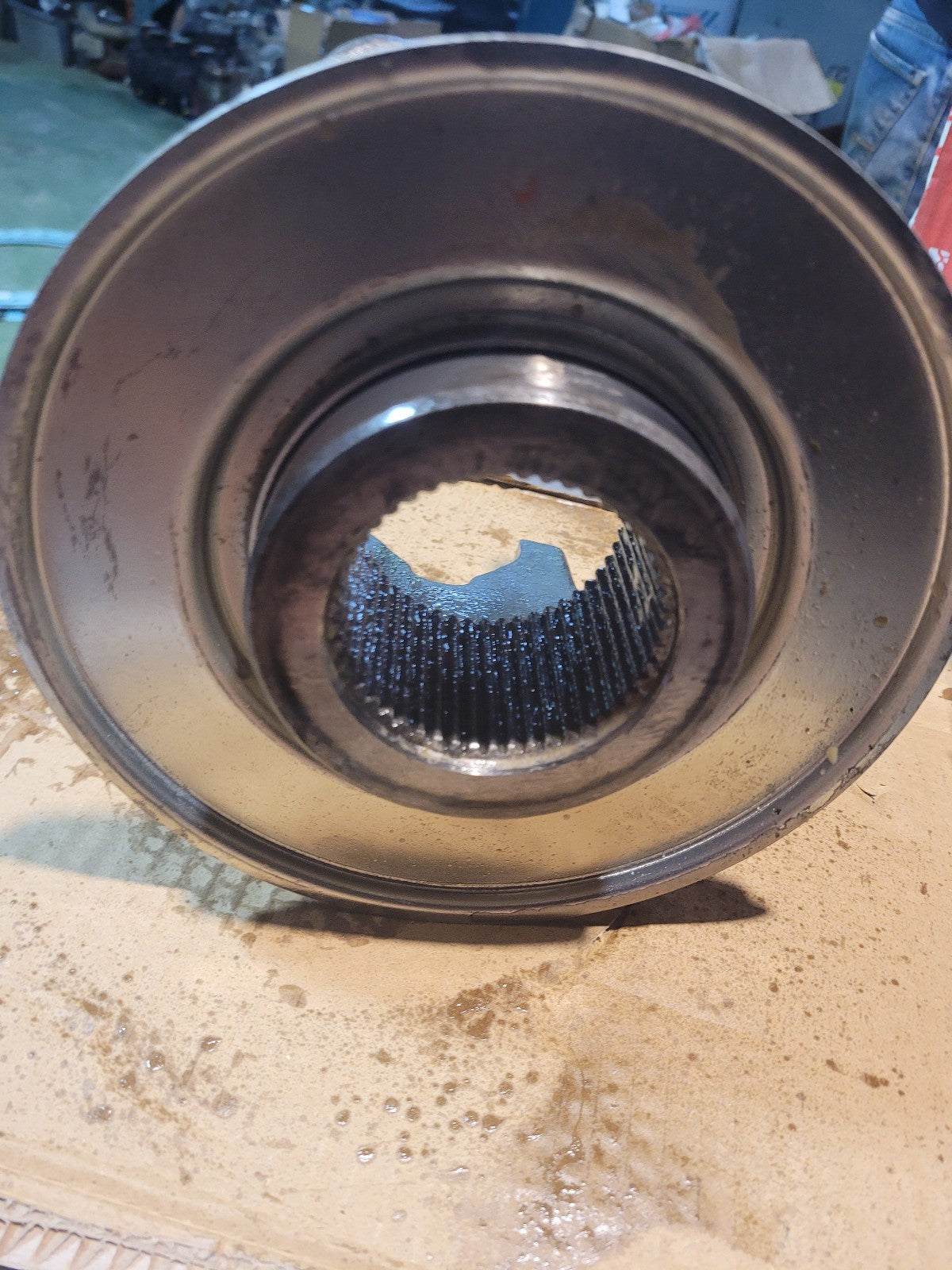 131433K Eaton Spicer SPL170 Series Half Round Yoke