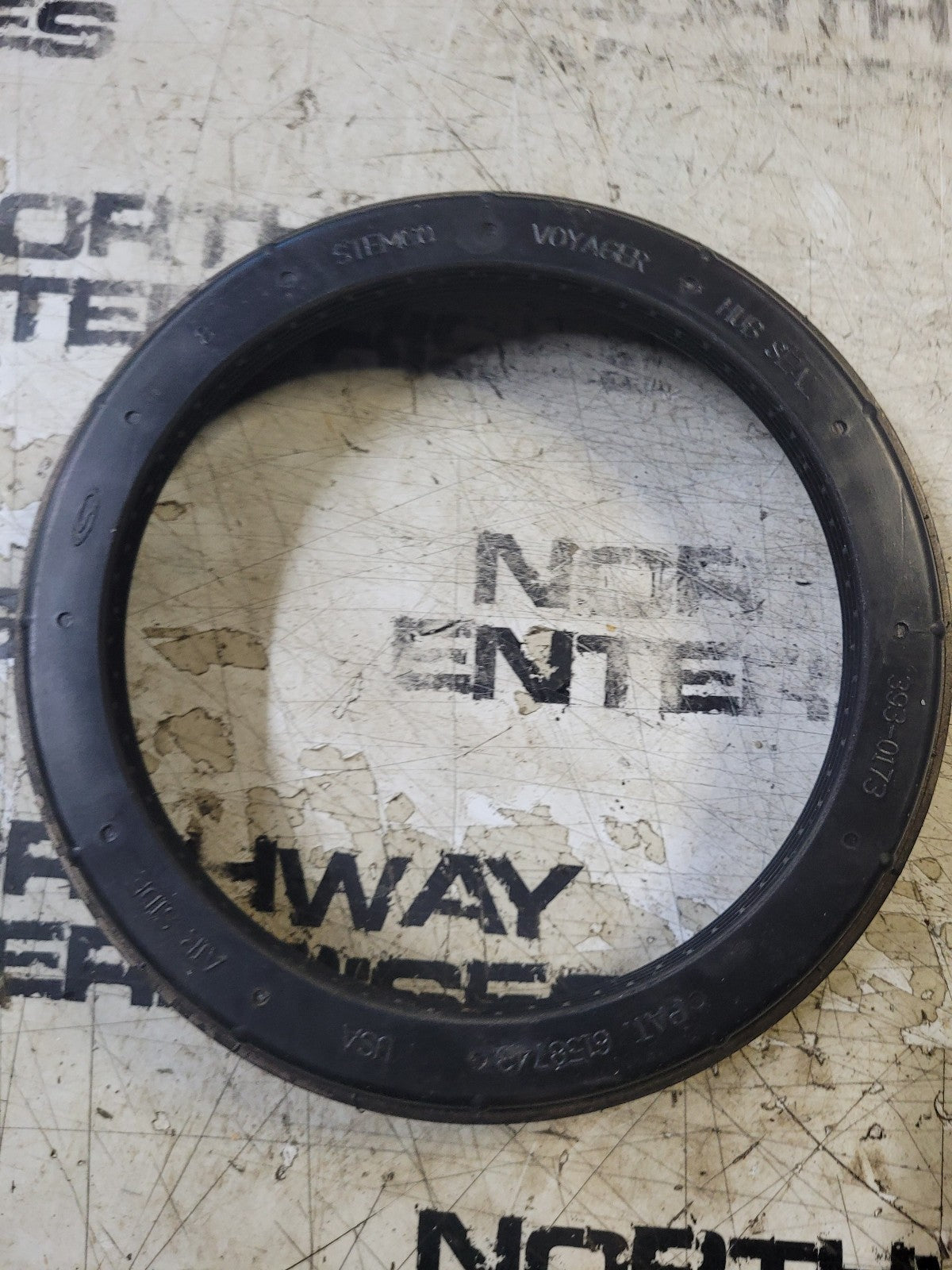 3930173 STEMCO HUB SEAL