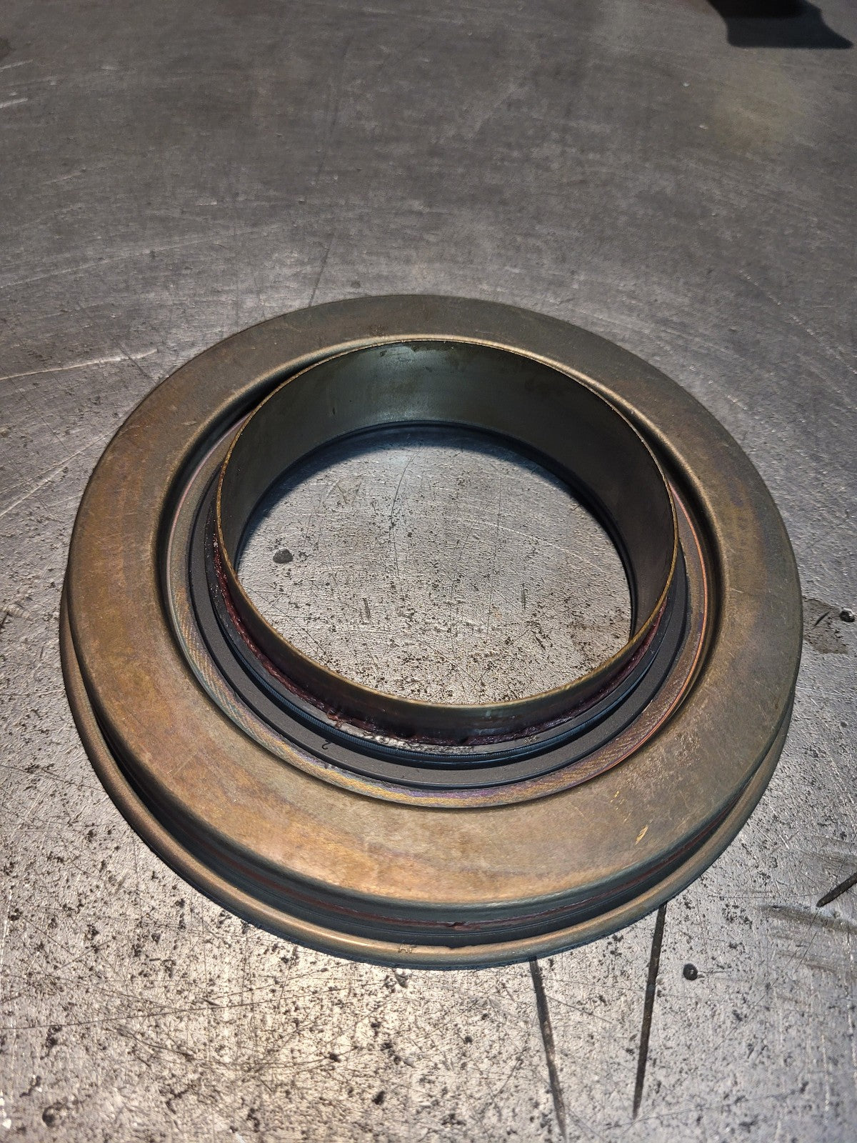 NEW OEM MERITOR A11205A2731 SEAL
