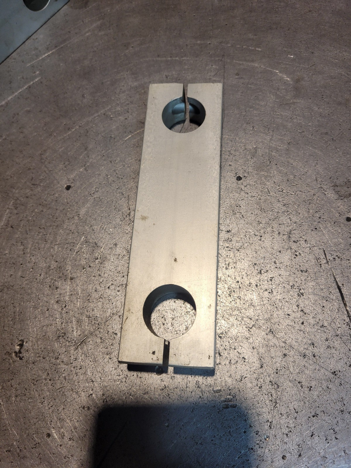 37105-3404 WESTERN STAR SHACKLE SIDE BAR