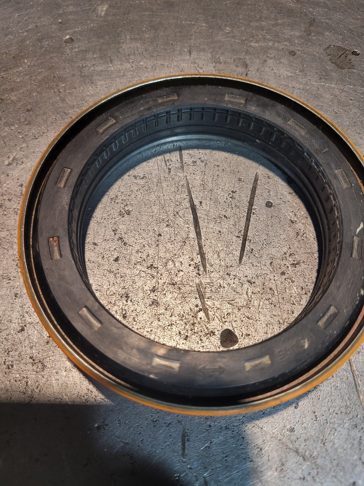 100495 TIMKEN Oil Seal - Solid, 3.003 in Shaft Dia., 3.761 in OD, 0.420