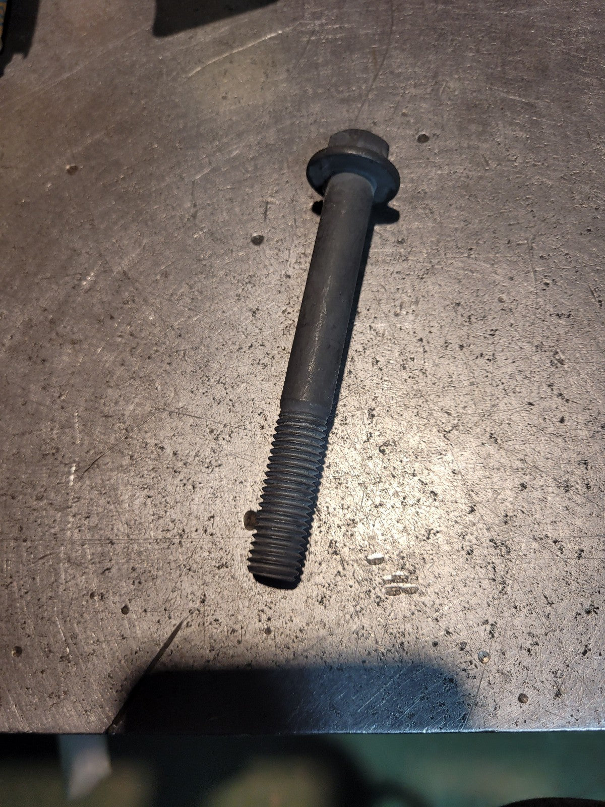 LOT OF 2PC - NEW OEM GENUINE CUMMINS 3681056 BOLT