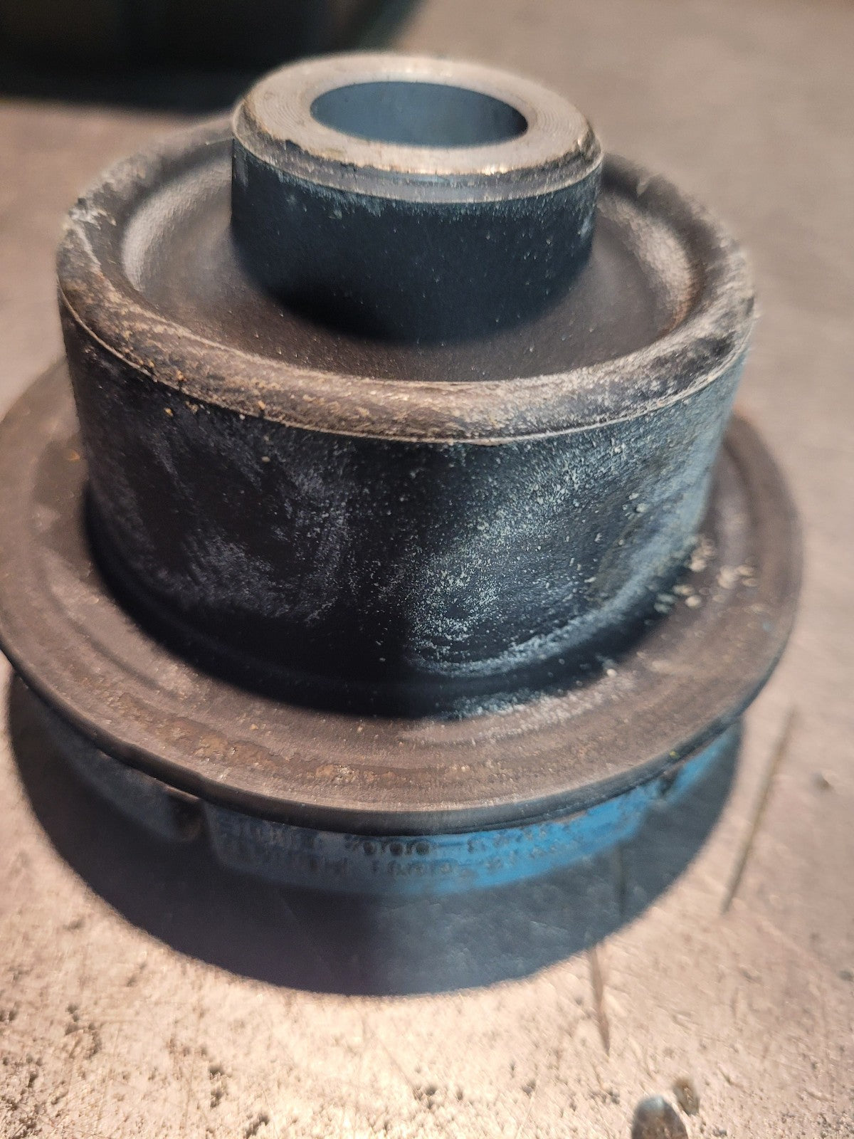 01-33243-000 Engine Mount Bushing for Freightliner