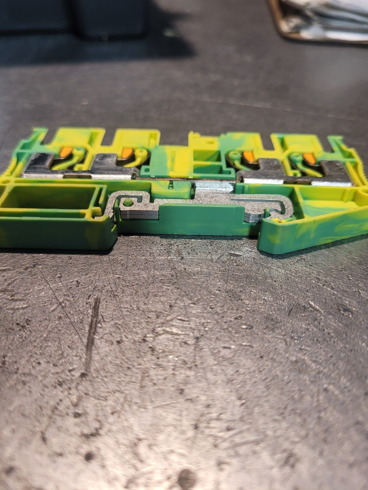 PT 6-QUATTRO-PE Panel Accessories Phoenix Contact