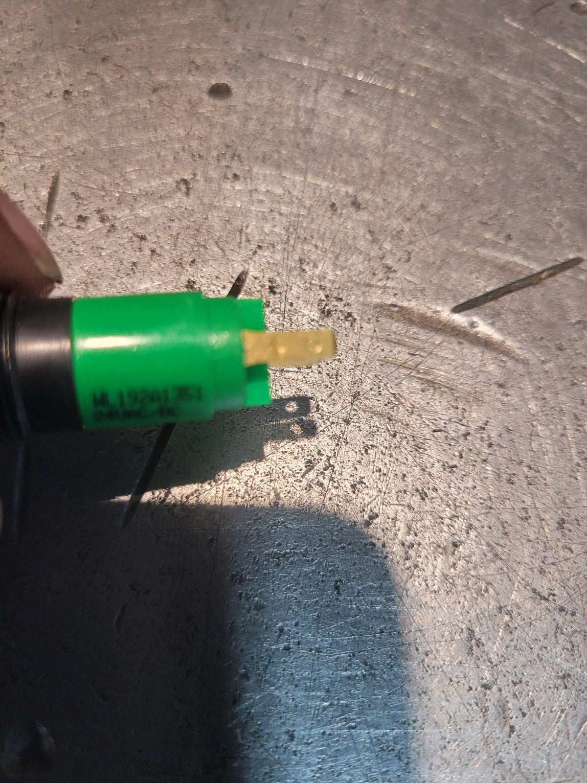 1 BAG OF 179PC - WL192A1351 WL-192A1351 LED IND 14mm Green 24V INDICATOR