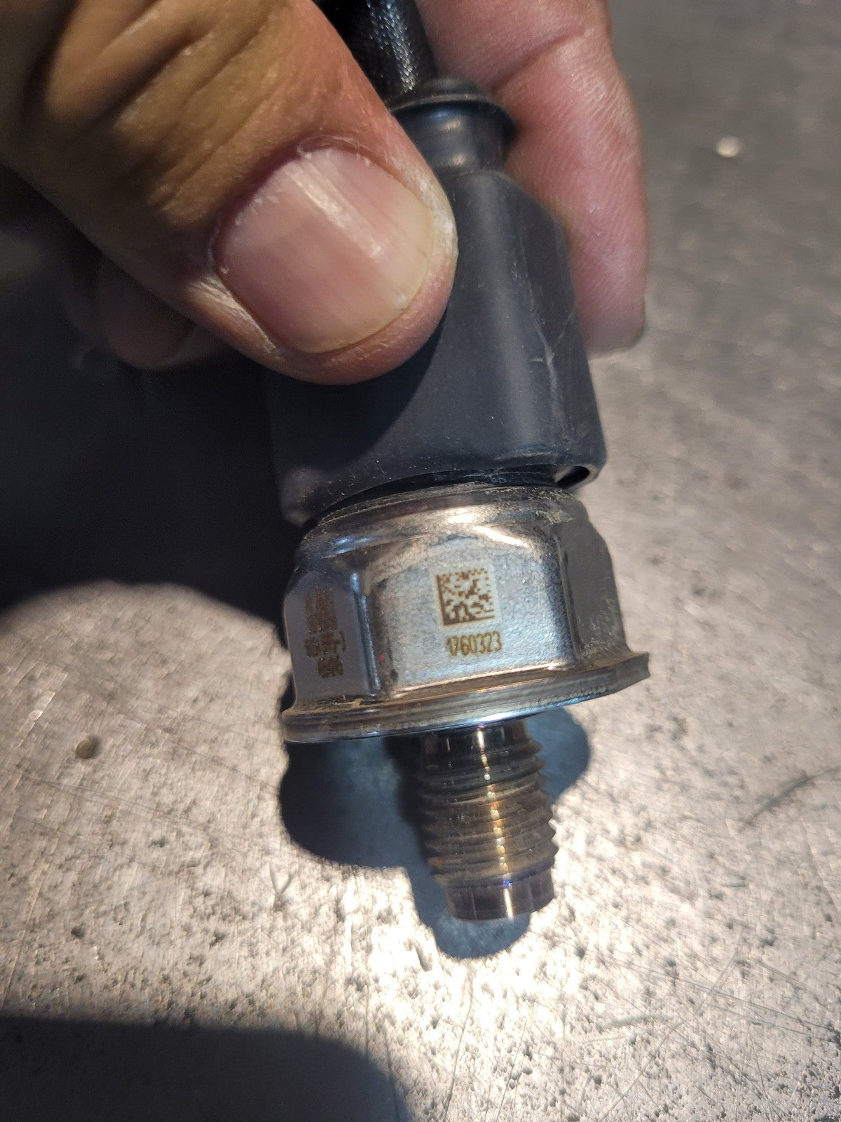 New Cummins Fuel Rail Pressure Sensor 4954245 for ISC ISL 8.3L 8.9L Diesel