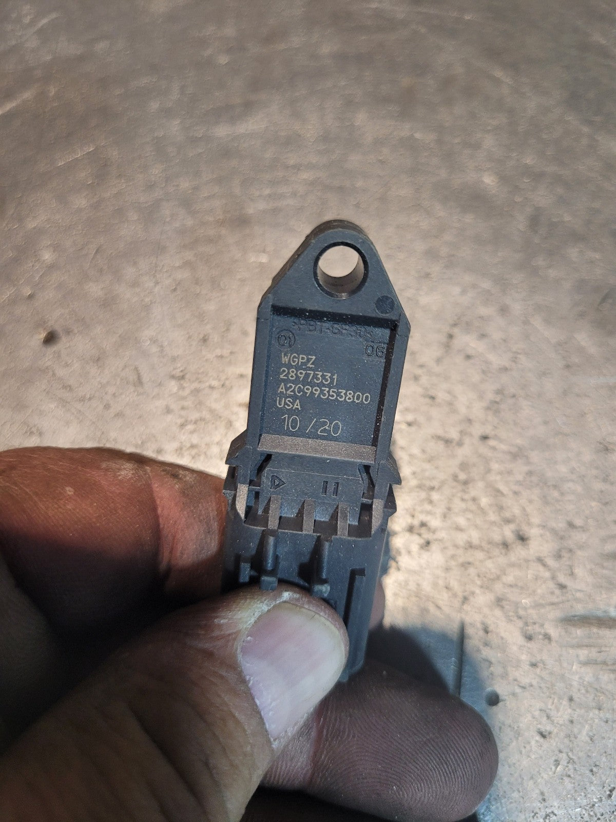 2897331 Genuine OEM for Cummins PRESSURE SENSOR
