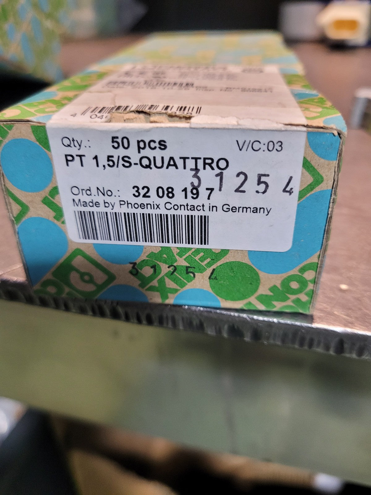 1 BOX OF 50PC - 3208197-31254 Terminal Block Connector 4 Position Feed Through