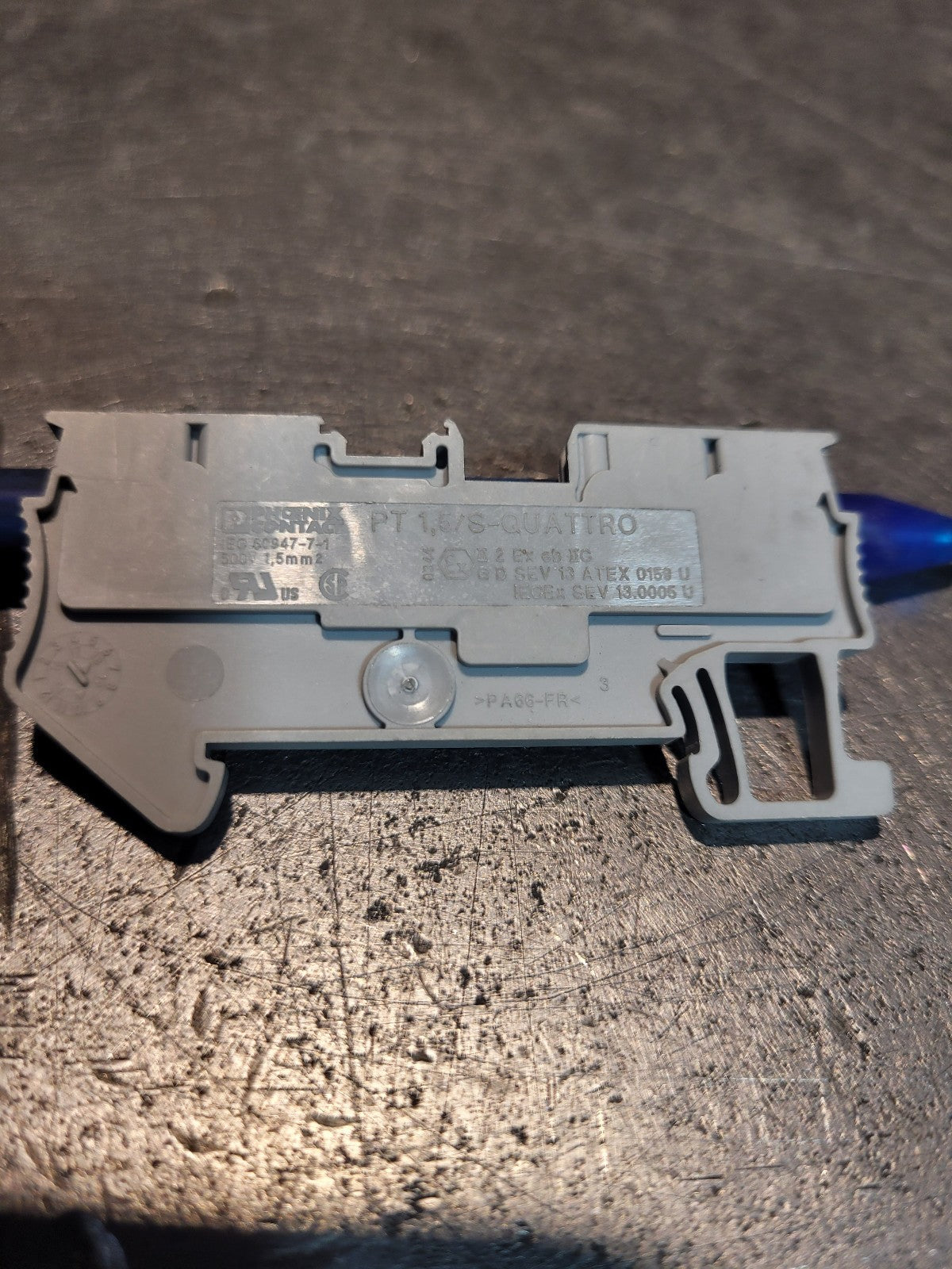 1 BOX OF 50PC - 3208197-31254 Terminal Block Connector 4 Position Feed Through