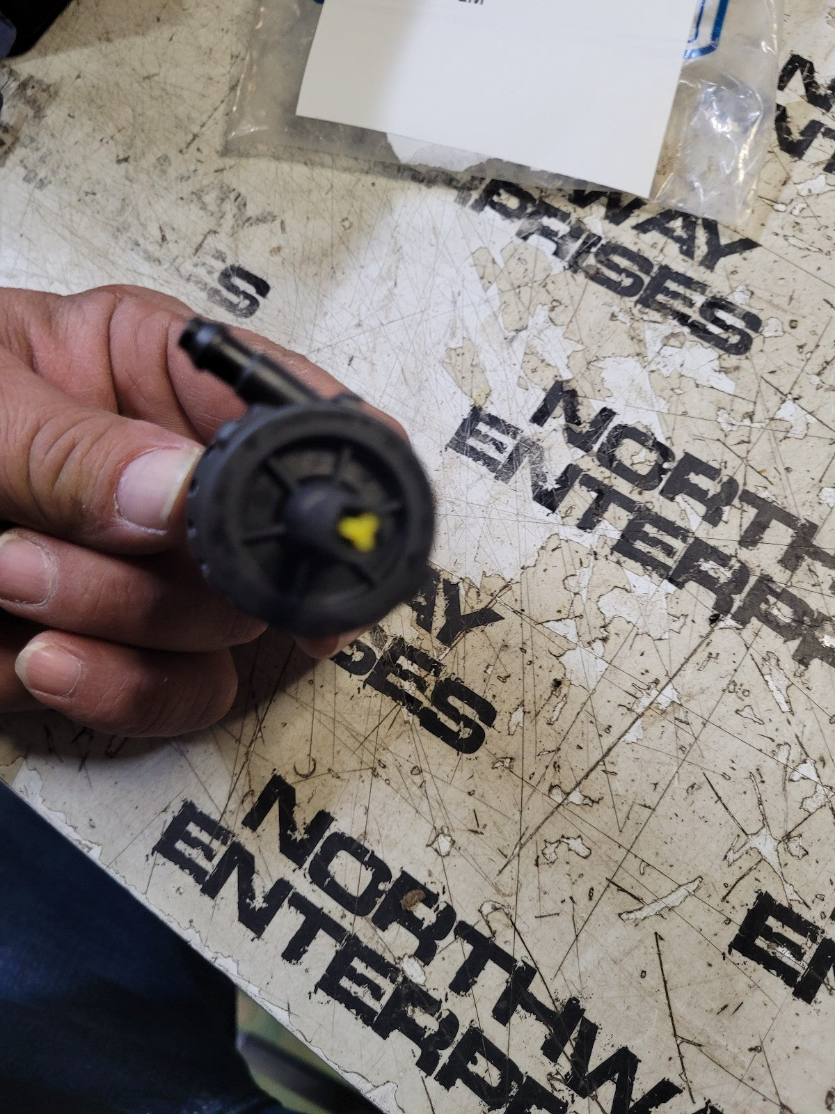 Windshield Washer Squirter Pump Compatible With PETERBILT 066011A 370 330 335 Se