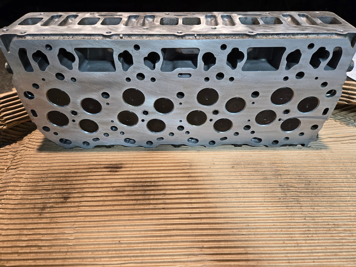 REMAN LB7 6.6L DURAMAX CYLINDER HEAD RH / PASSENGER SIDE REF F41