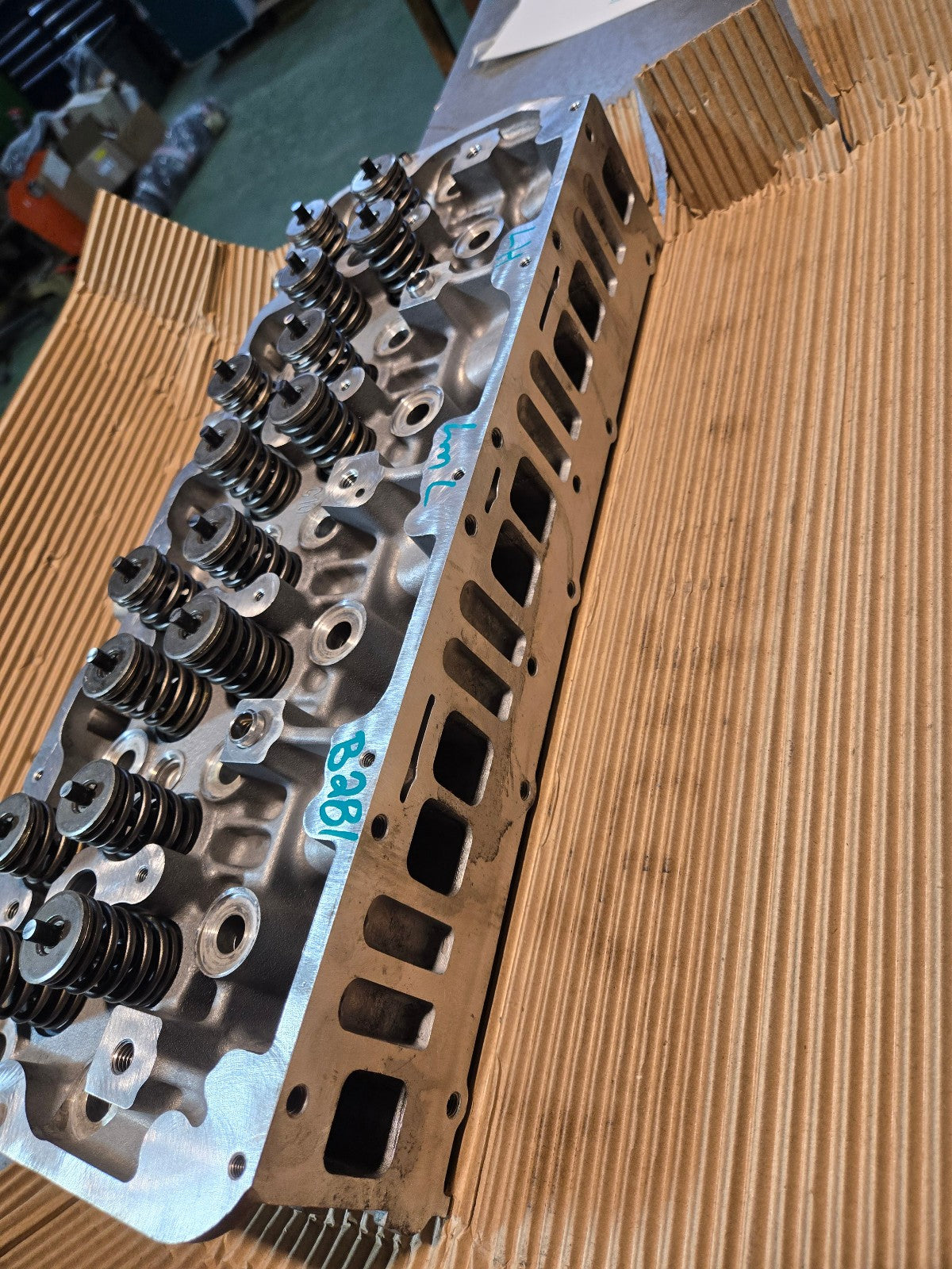 REMAN 11-16 2011-2016 LML DURAMAX 6.6L LH DRIVER SIDE CYLINDER HEAD B281