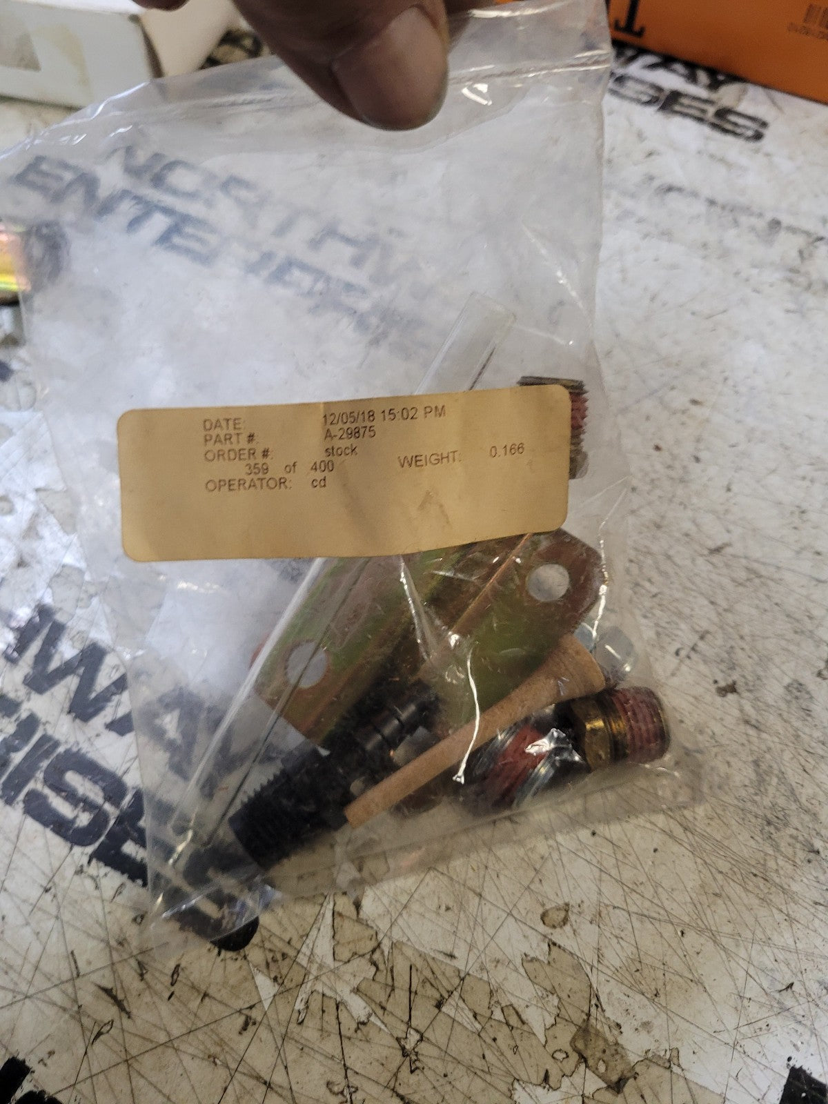Hendrickson VS-228 Trailer Height Control Valve with Dump Valve