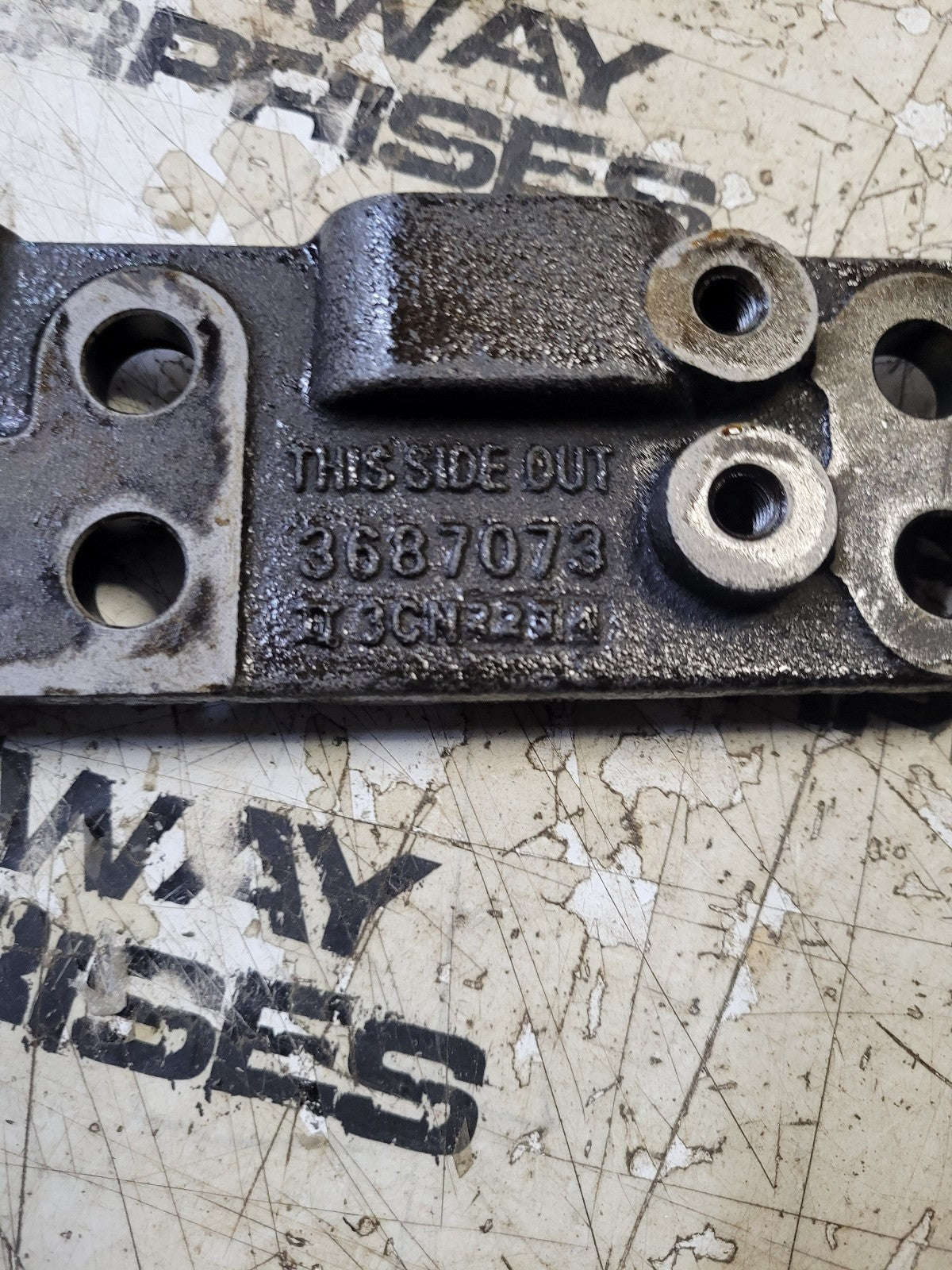 Cummins 3687073 SUPPORT FUEL PUMP