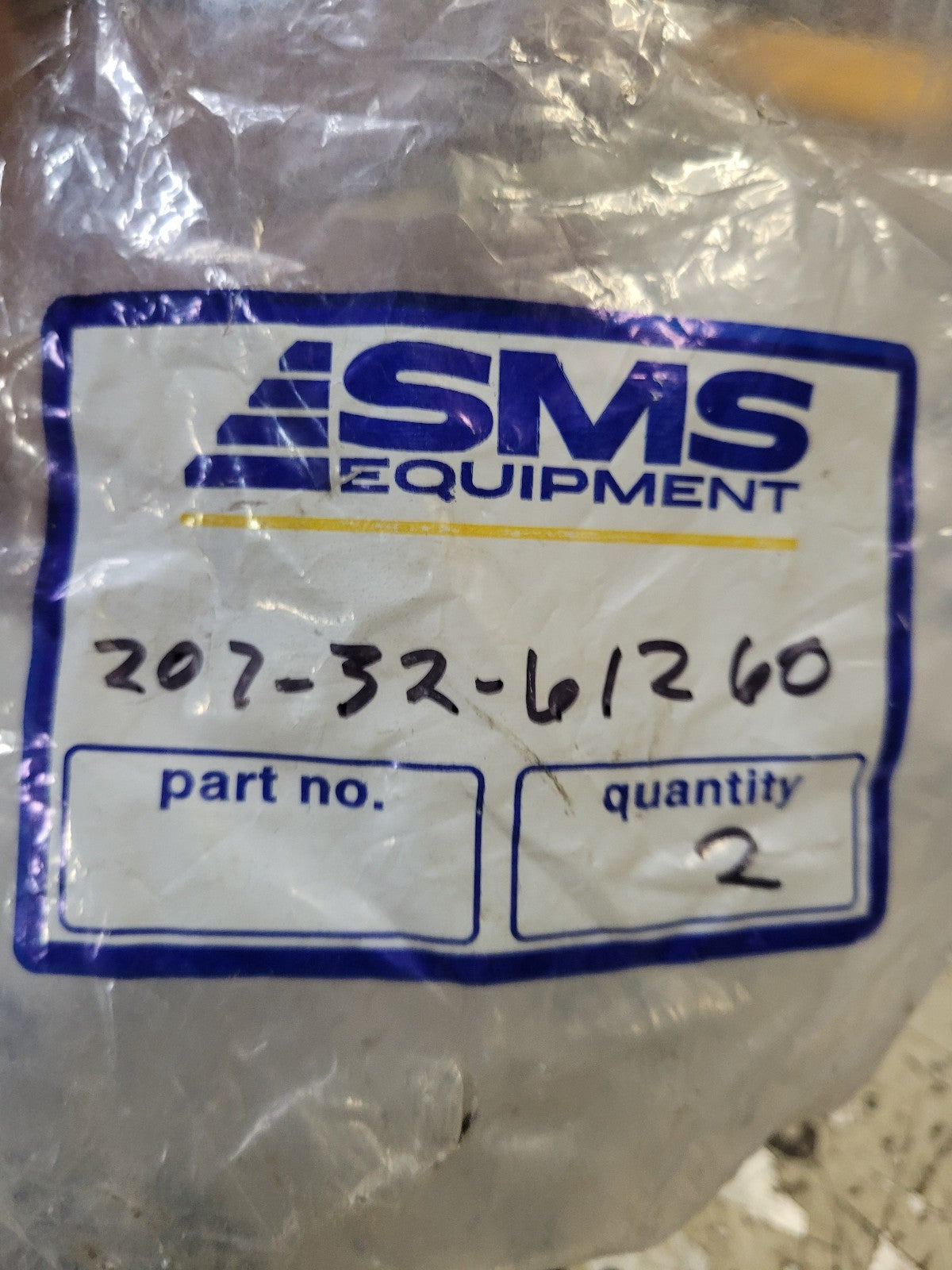 LOT OF 2 SEALS - 207-32-61260 MOMATSU