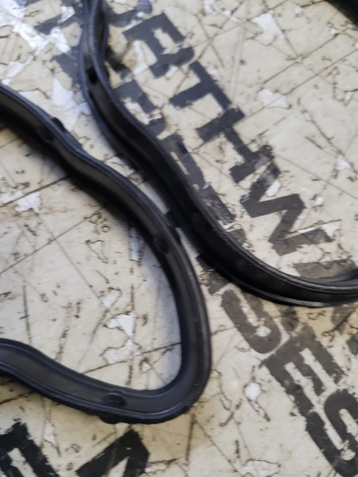 6754-11-8181 KOMATSU VALVE COVER HEAD COVER GASKET